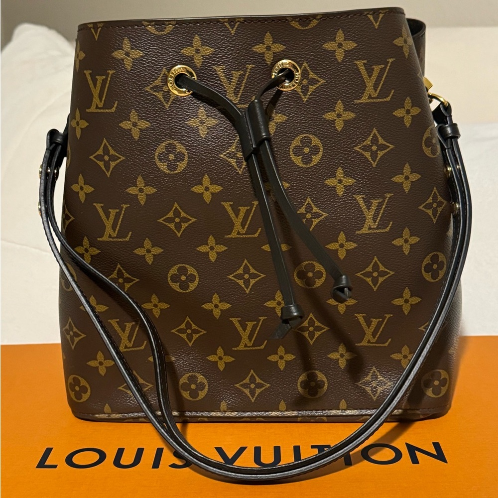 Louis Vuitton NéoNoé MM